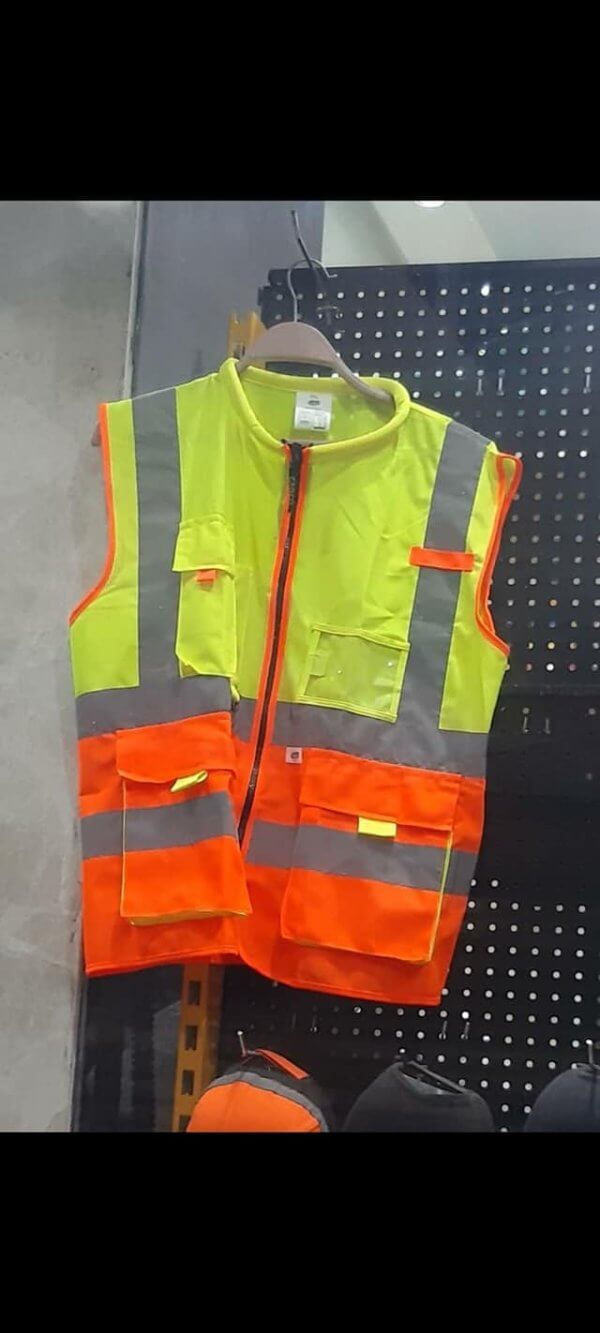 Reflective neck vest (orange in yellow)