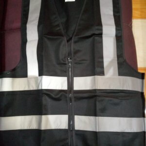 فيست بسوستة بدون جيوب 4عاكس (اسود )